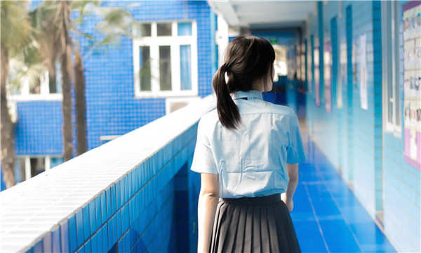 平桥如何找到一个可以帮助我生孩子的女人？